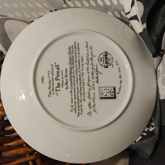 Bradex Collector's Plates - Picture 7 of 7